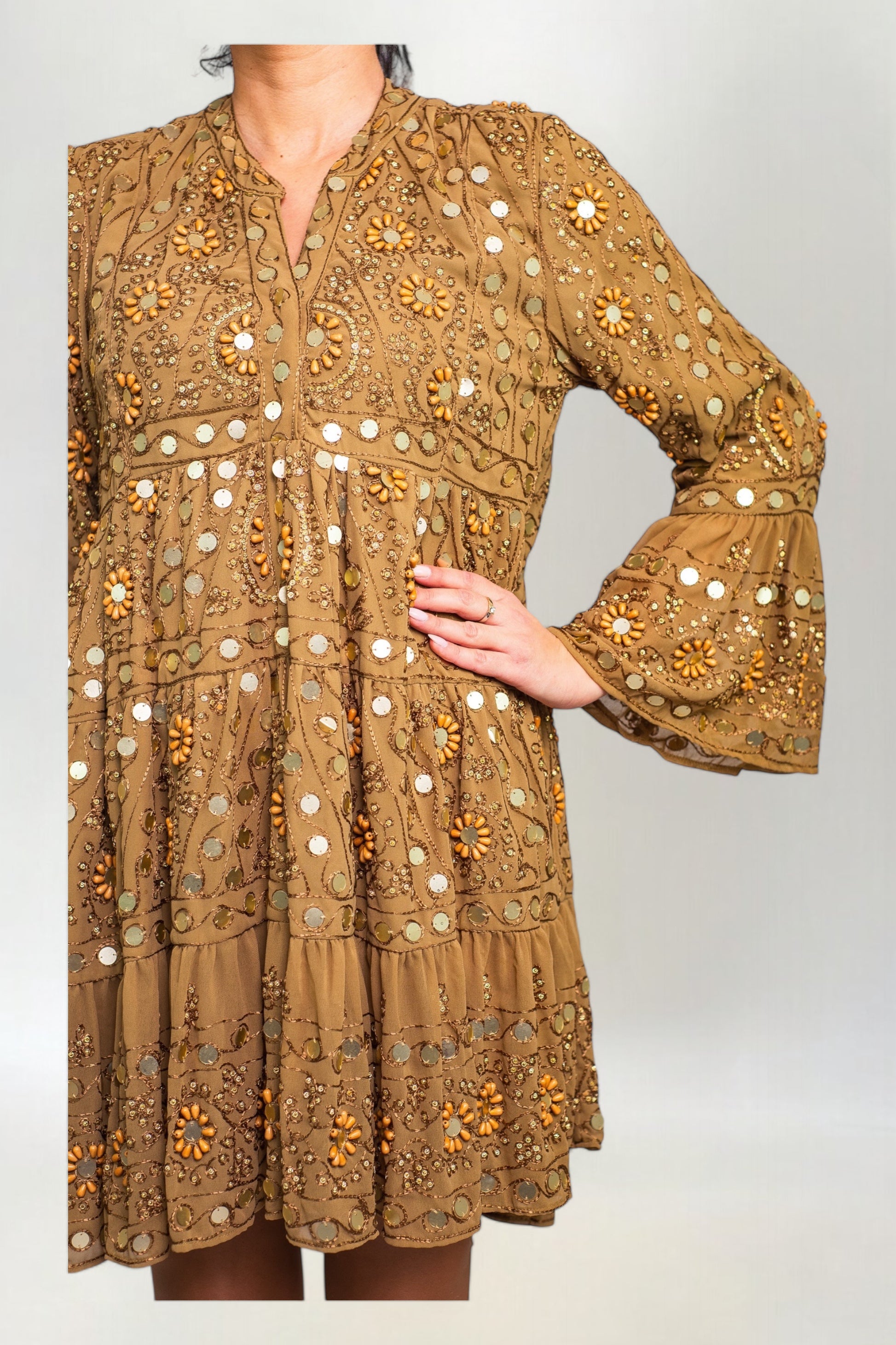 Sukienka Hand Made z Koralikami i Cekinami Annu Short Brązowa