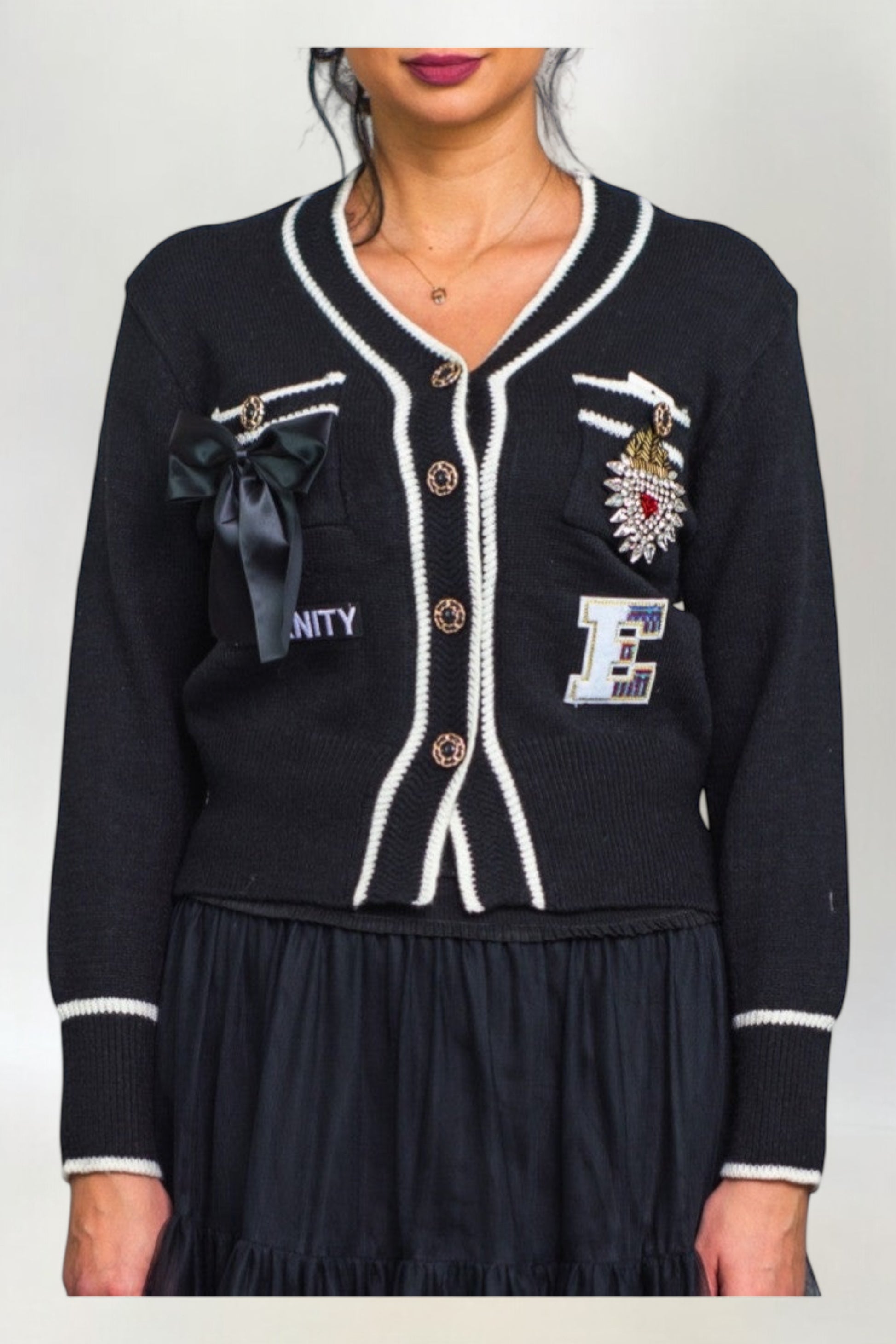 Sweter z Odpinaną Kokardą Czarny