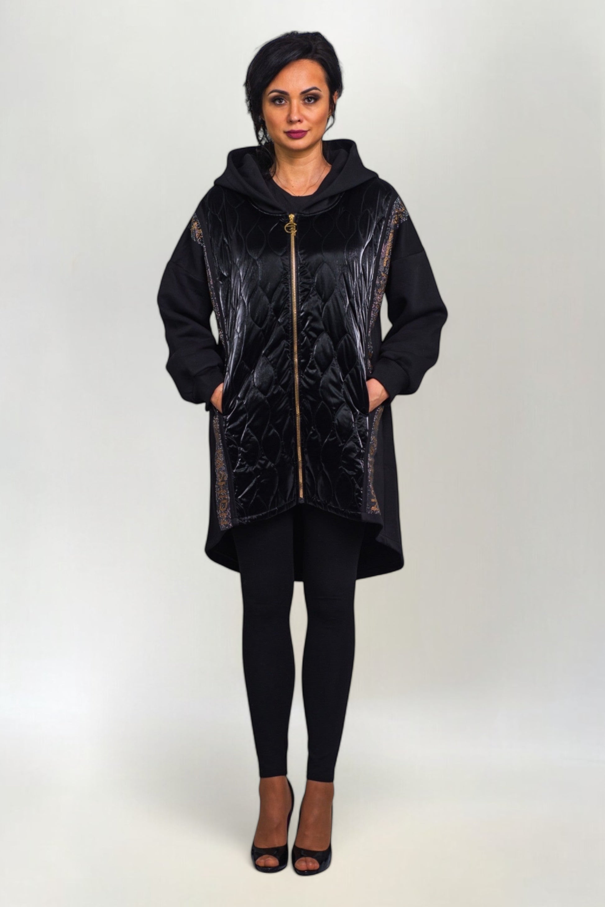 Elegancki Płaszcz Dresowy z Cyrkoniami