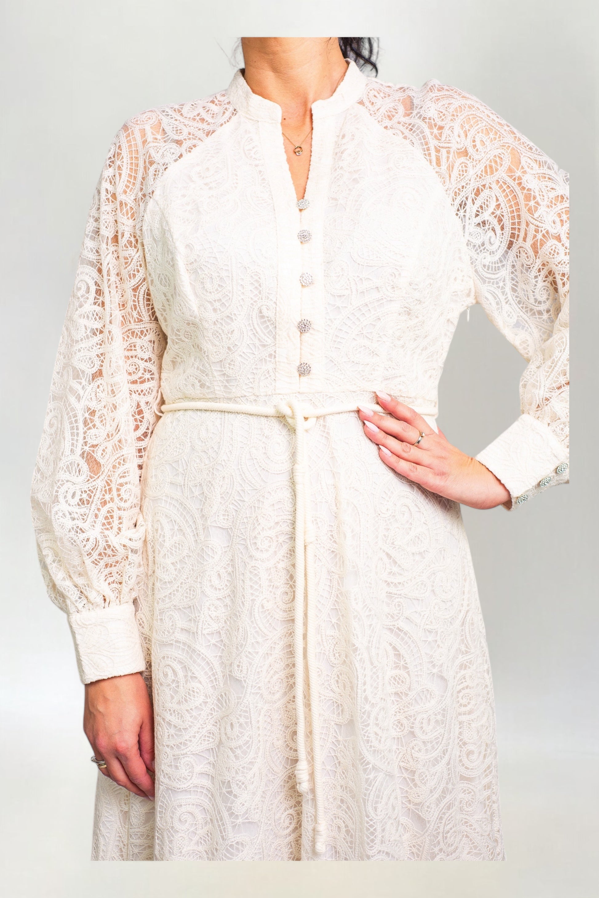 Sukienka Koronkowa z Guzikami z Cyrkonii Ecru