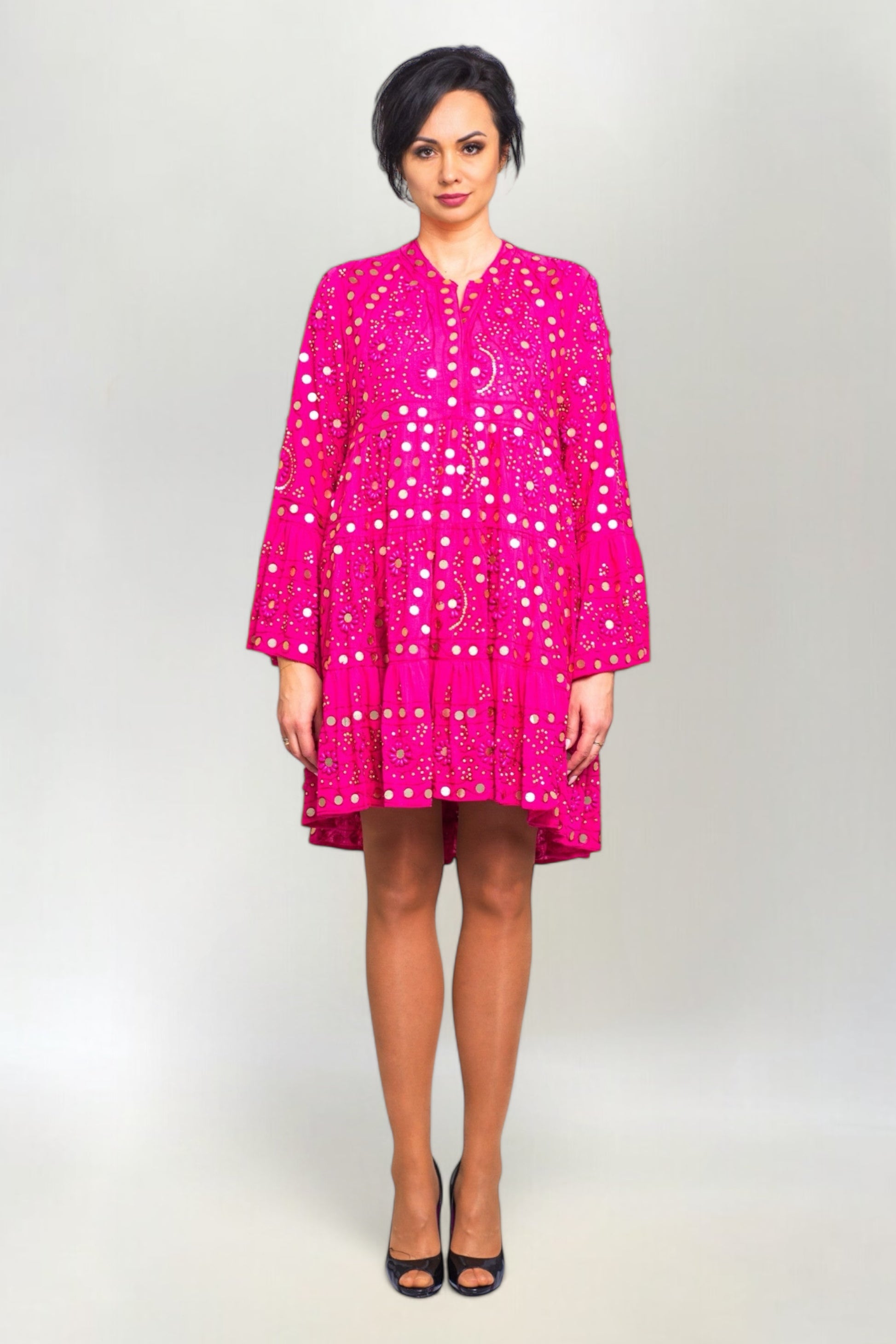 Sukienka Hand Made z Koralikami i Cekinami Nuria Short Różowa