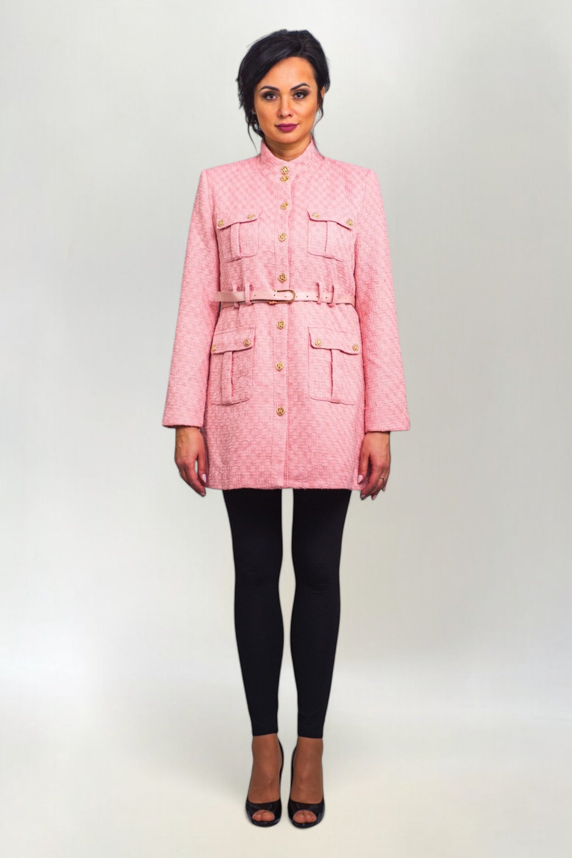 Płaszcz ze Złotymi Guzikami i Paskiem Pudrowy Róż