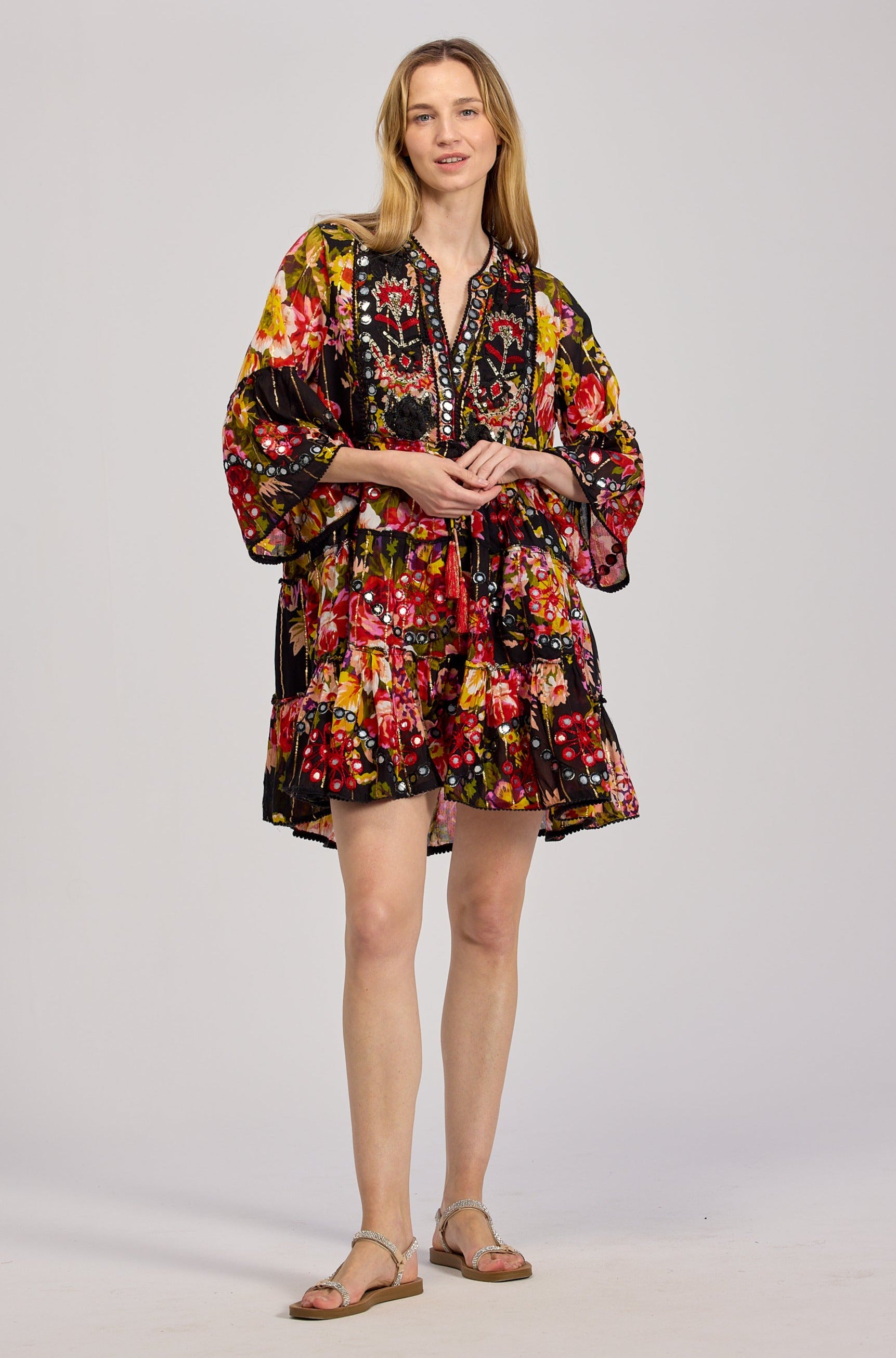 Sukienka Boho Hand Made Zdobiona Cekinami Czarna