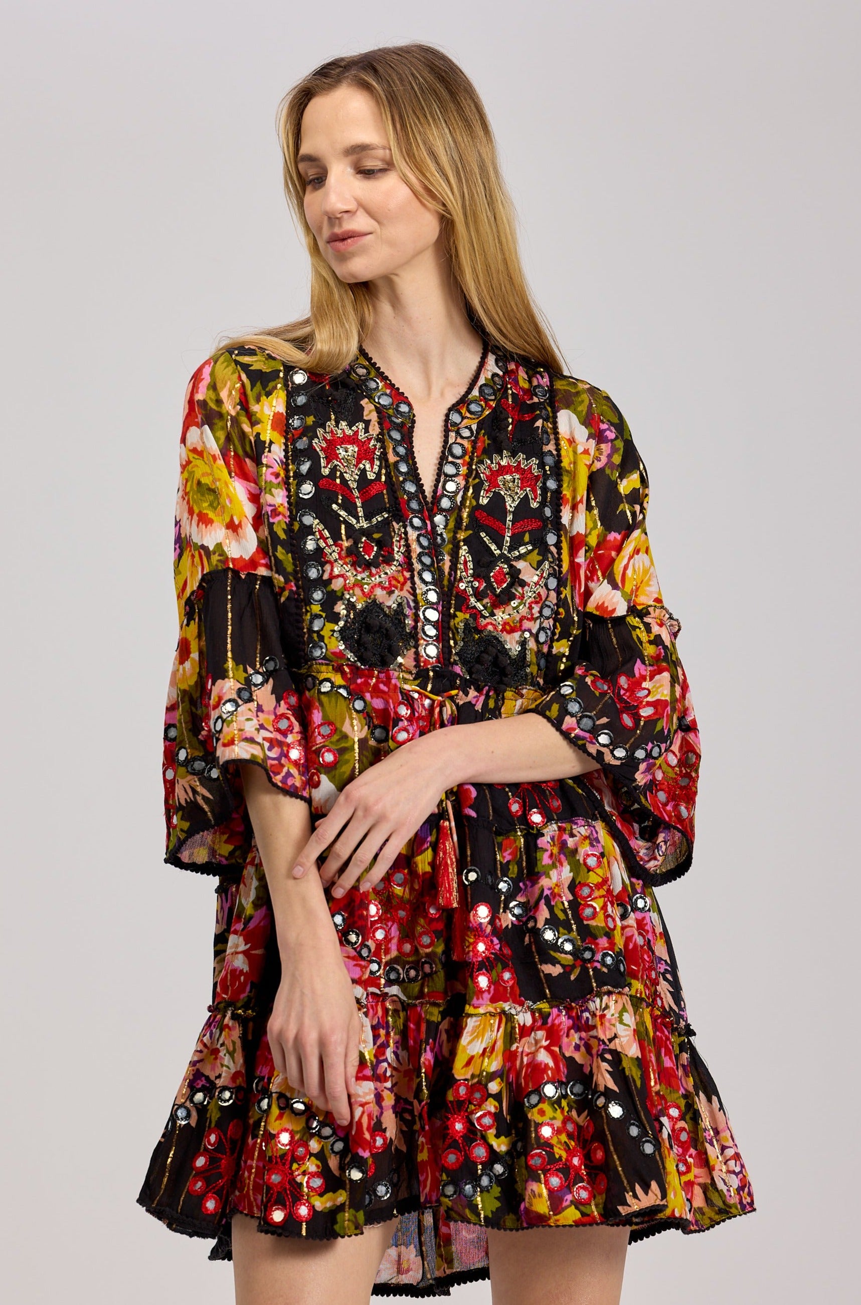 Sukienka Boho Hand Made Zdobiona Cekinami Czarna