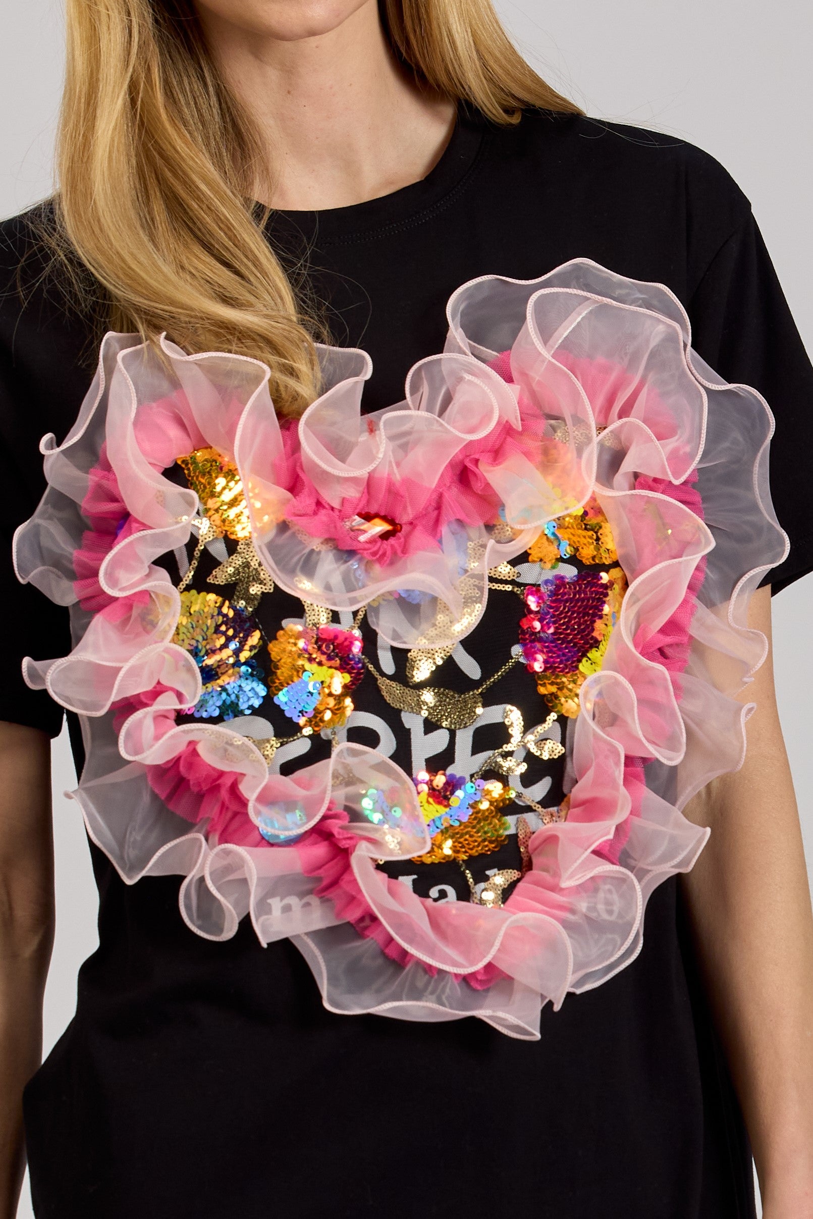 Sukienka T-shirtowa z Tiulowym Sercem i Cekinami Czarna