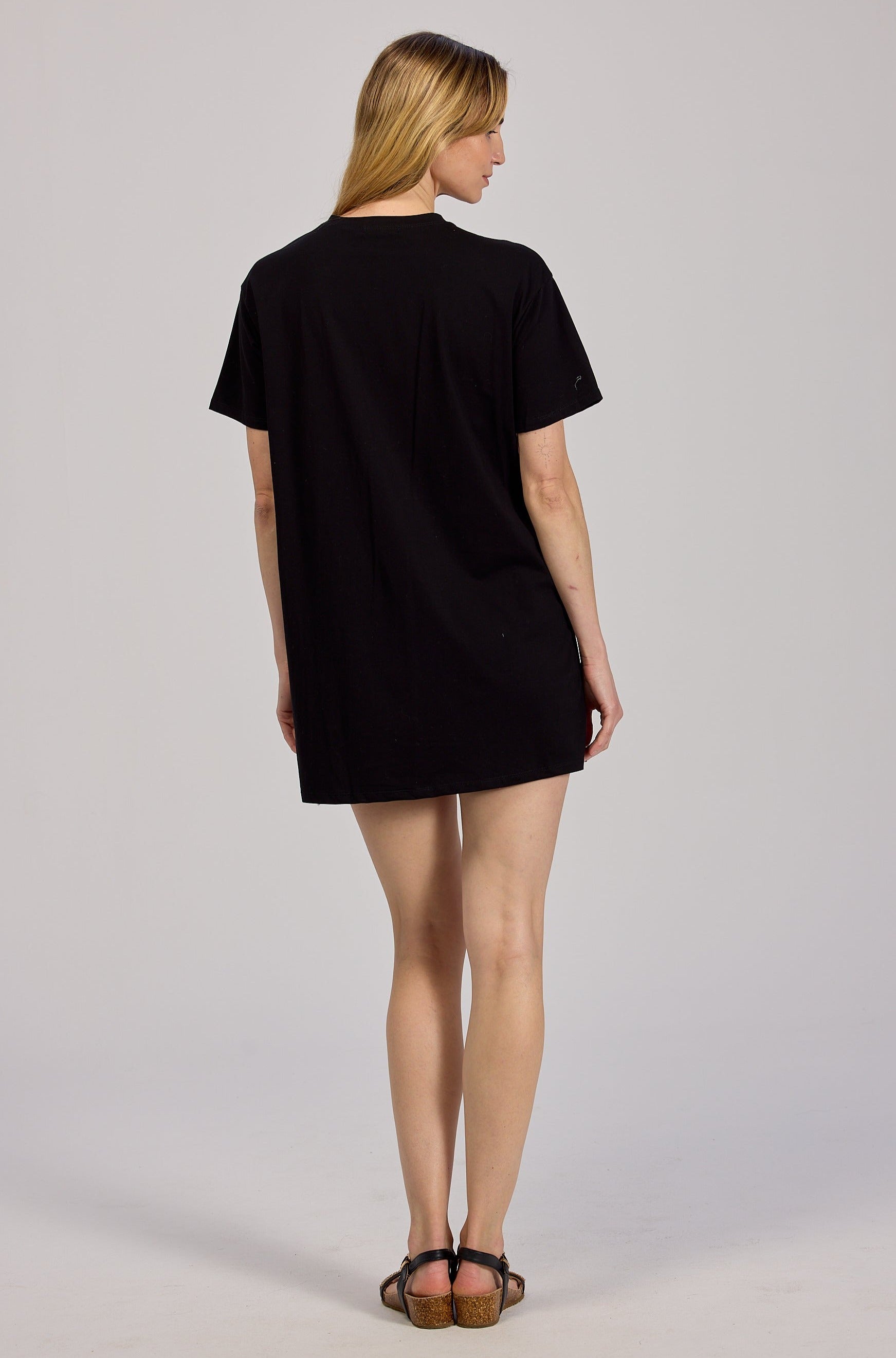 Sukienka T-shirtowa z Tiulowym Sercem i Cekinami Czarna