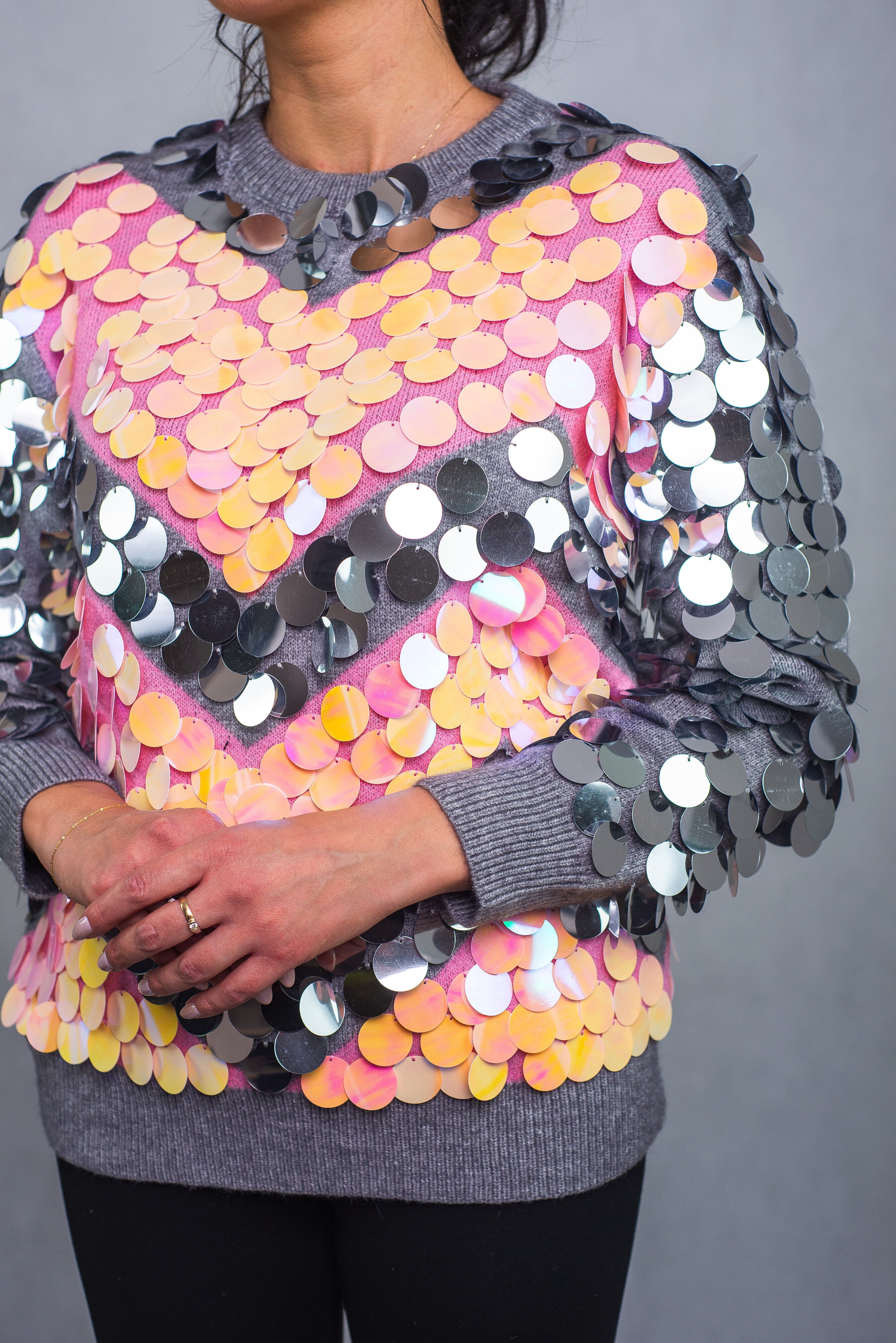 Sweter z Cekinami Szary