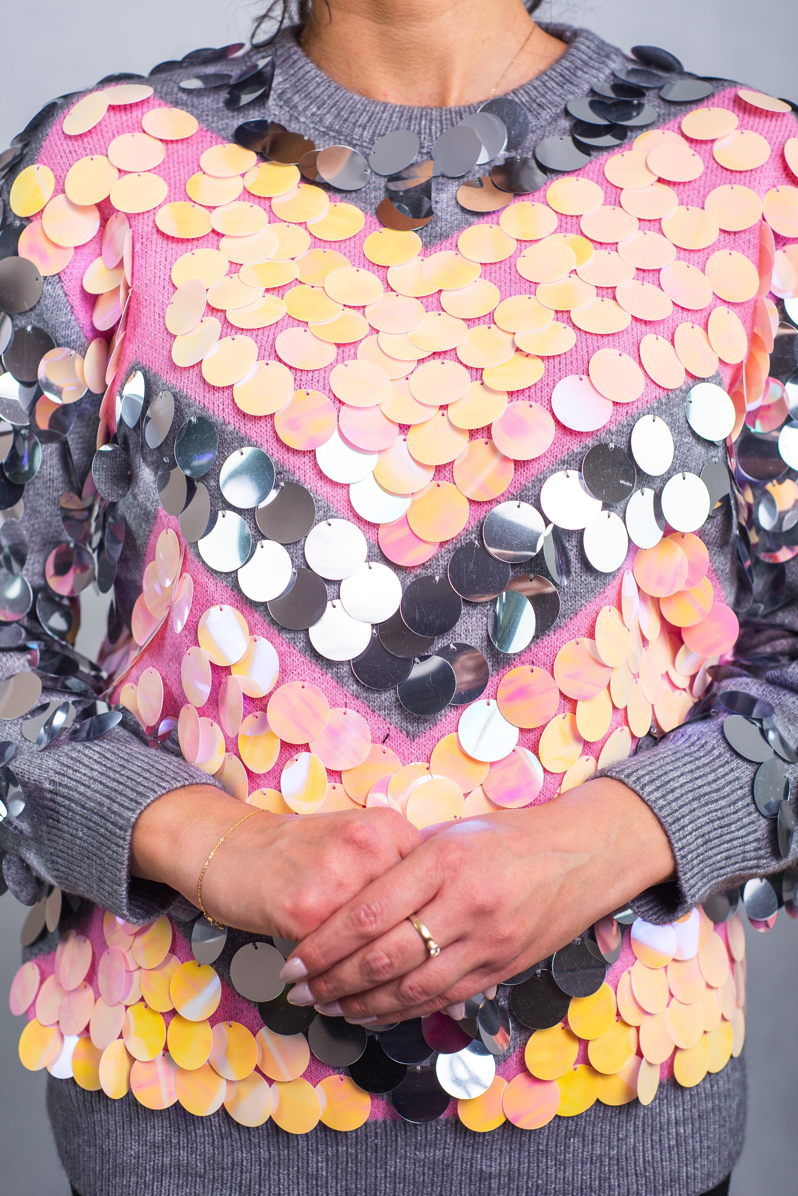 Sweter z Cekinami Szary